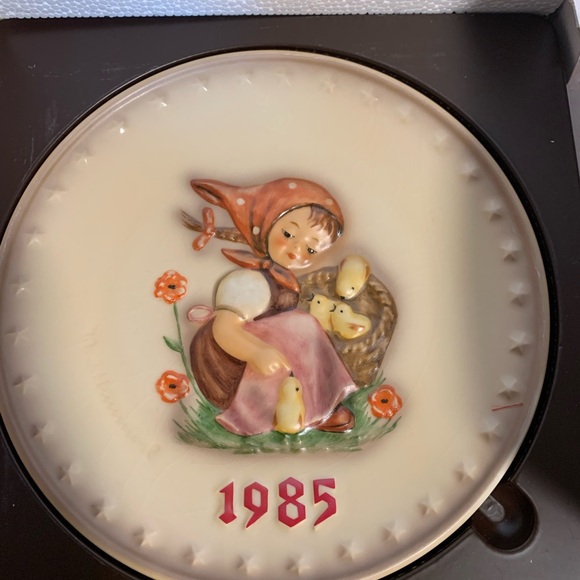 MJ Hummel Annual Plate 1985 - Picture 3 of 4